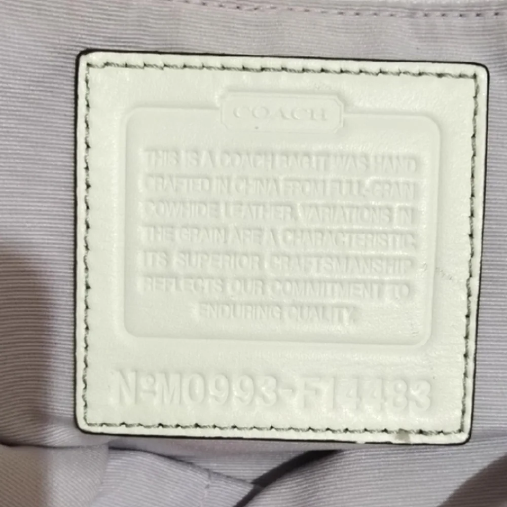 Coach 1941 Rare Leather Tote Bag 2009 Euc - Picture 9 of 10